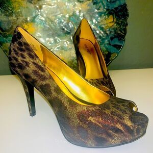 New Nine West Leopard Print Platform Stilettos Heels 7.5